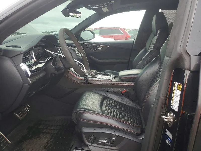 WU1ARBF11ND012120 — 2022 AUDI RS Q8 photo 7