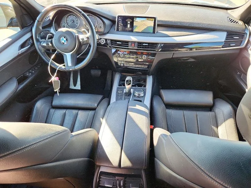 5UXKR0C32H0V72766 — 2017 BMW X5 photo 8