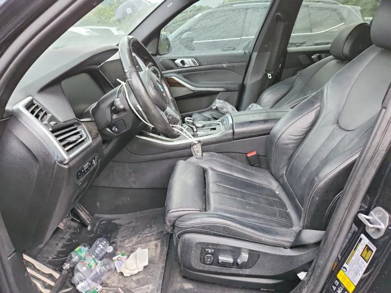 5UXCR6C56KLL14734 — 2019 BMW X5 photo 7