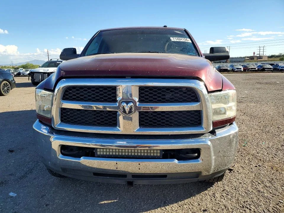3C6UR5CL5JG358659 — 2018 RAM 2500 photo 5