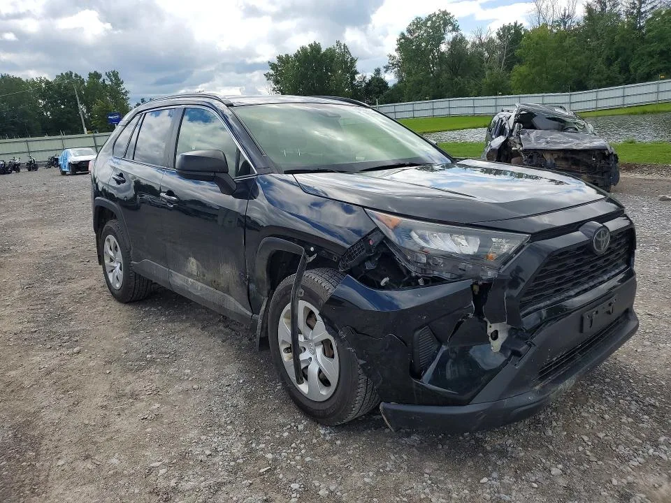JTMF1RFV5KJ004668 — 2019 TOYOTA RAV4 photo 4