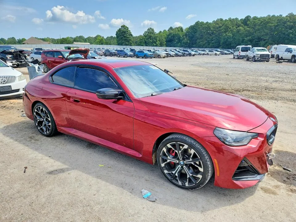 3MW43CM09S8F60013 — 2025 BMW M240I photo 4
