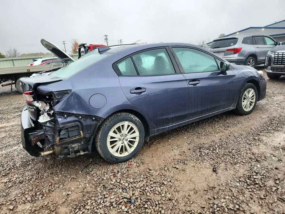 4S3GKAB60H3610670 — 2017 SUBARU IMPREZA photo 3