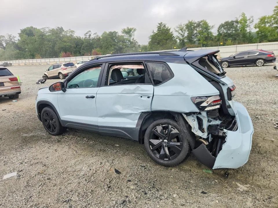 3VV3C7B25TM042601 — 2026 VOLKSWAGEN TAOS photo 2