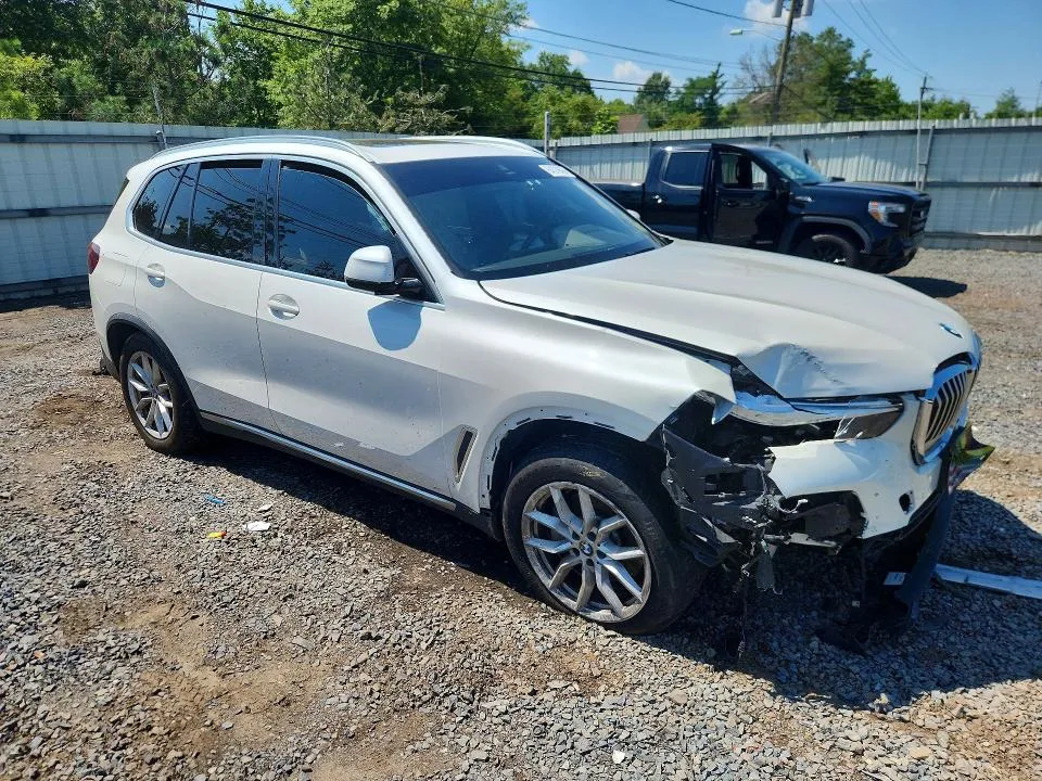 5UXCR6C04M9G29295 — 2021 BMW X5 photo 4