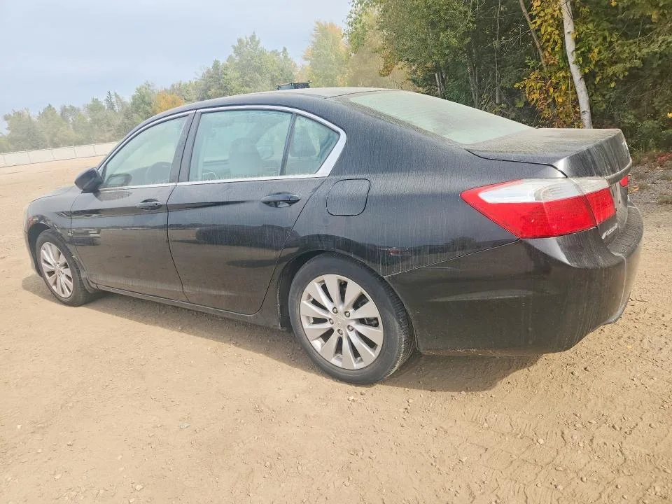 1HGCR2F35EA806693 — 2014 HONDA ACCORD photo 2