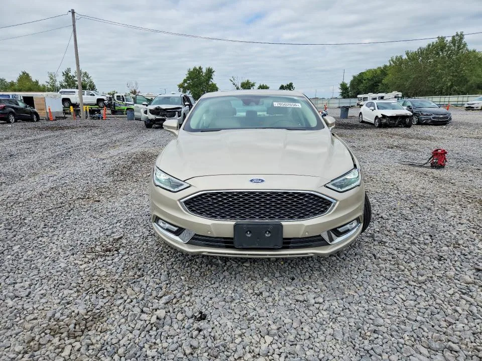 3FA6P0K95HR186184 — 2017 FORD FUSION photo 5