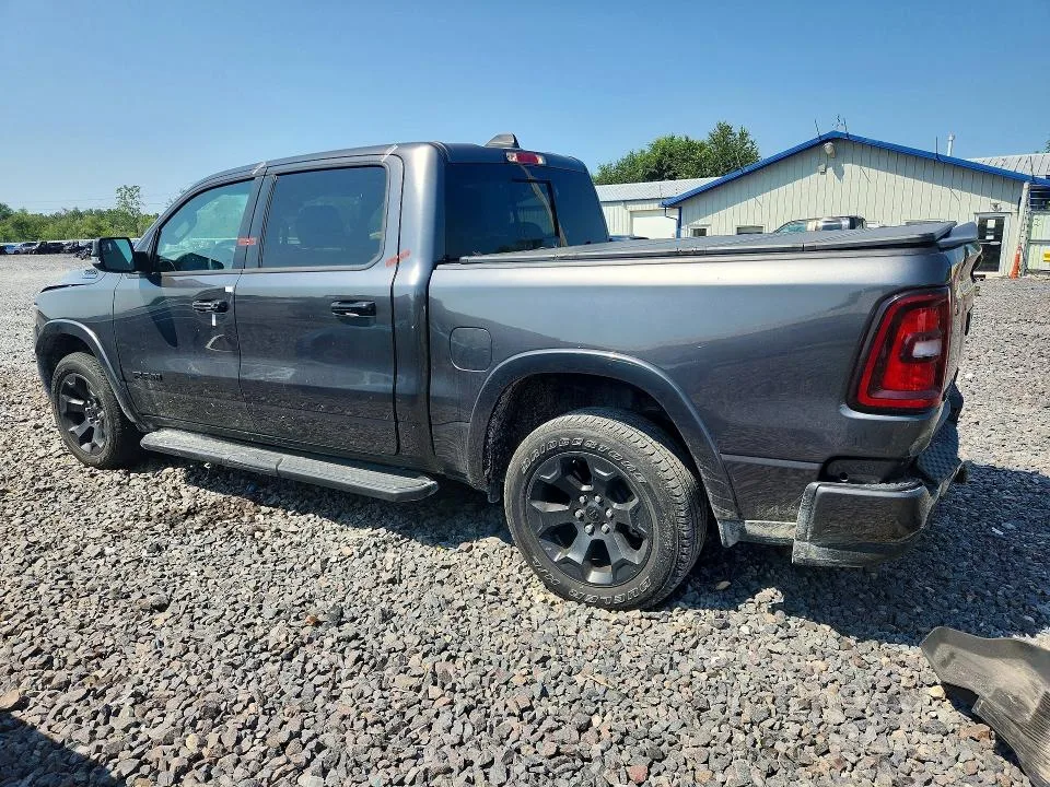 1C6RRFFG4SN704445 — 2025 RAM 1500 photo 2