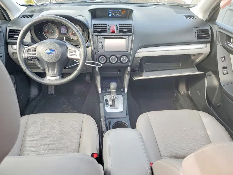 JF2SJAKC1FH563993 — 2015 SUBARU FORESTER photo 8