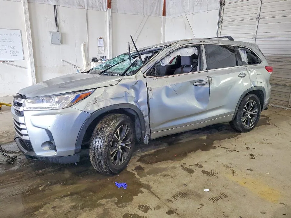 5TDZZRFHXHS202609 — 2017 TOYOTA HIGHLANDER