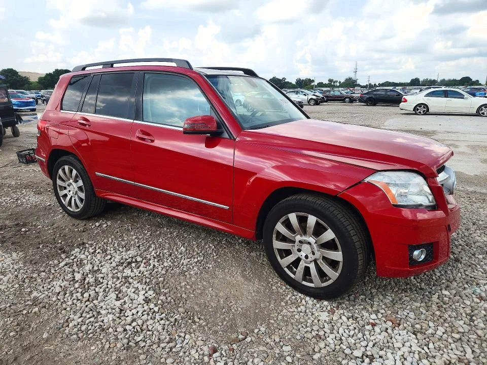 WDCGG5GB6BF536248 — 2011 MERCEDES-BENZ GLK photo 4