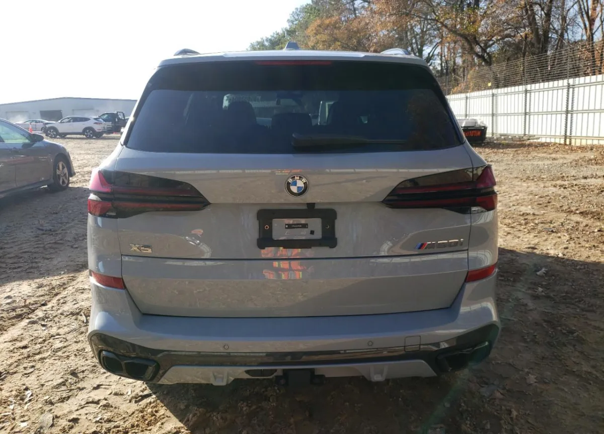 5UX33EU02S9W63434 — 2025 BMW X5 photo 5
