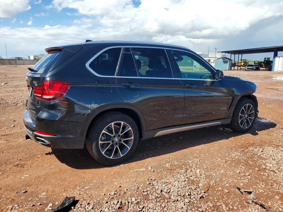 5UXKR0C50JL071736 — 2018 BMW X5 photo 3