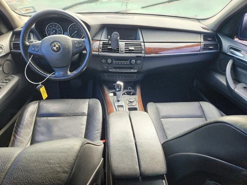 5UXZV4C59BL739360 — 2011 BMW X5 photo 8