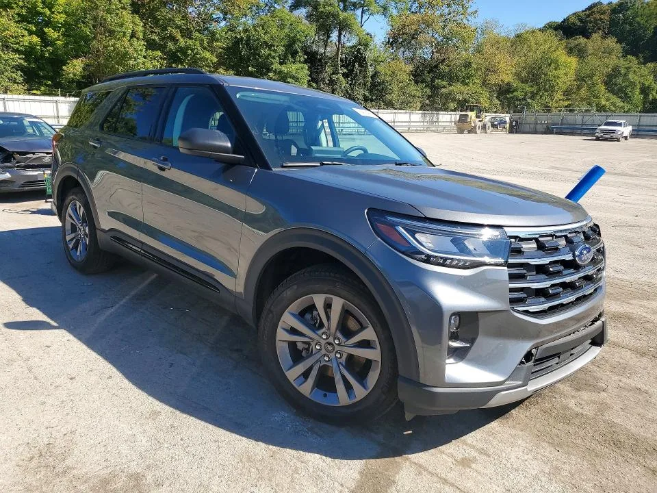 1FMUK8DH0TGA60782 — 2026 FORD EXPLORER photo 4