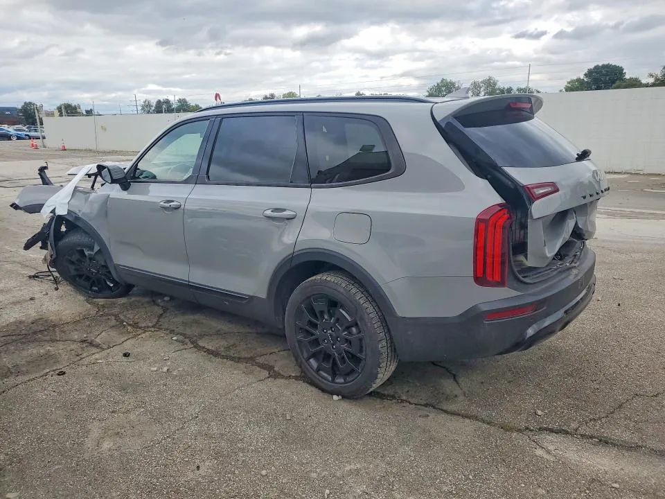 5XYP3DHC3NG323276 — 2022 KIA TELLURIDE photo 2