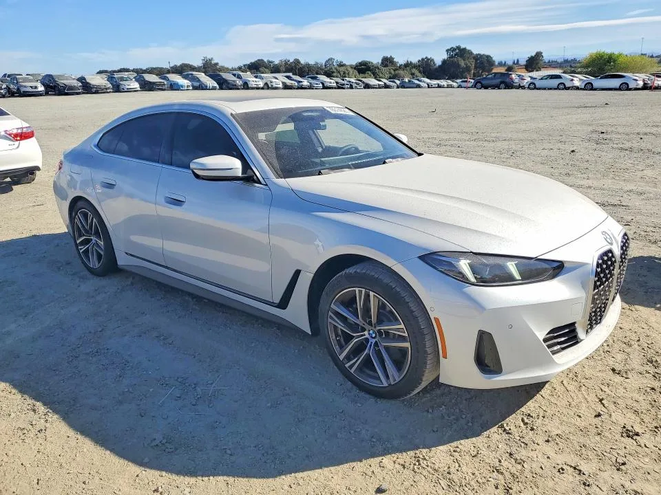WBA33FB00TFW40583 — 2026 BMW 430XI photo 4