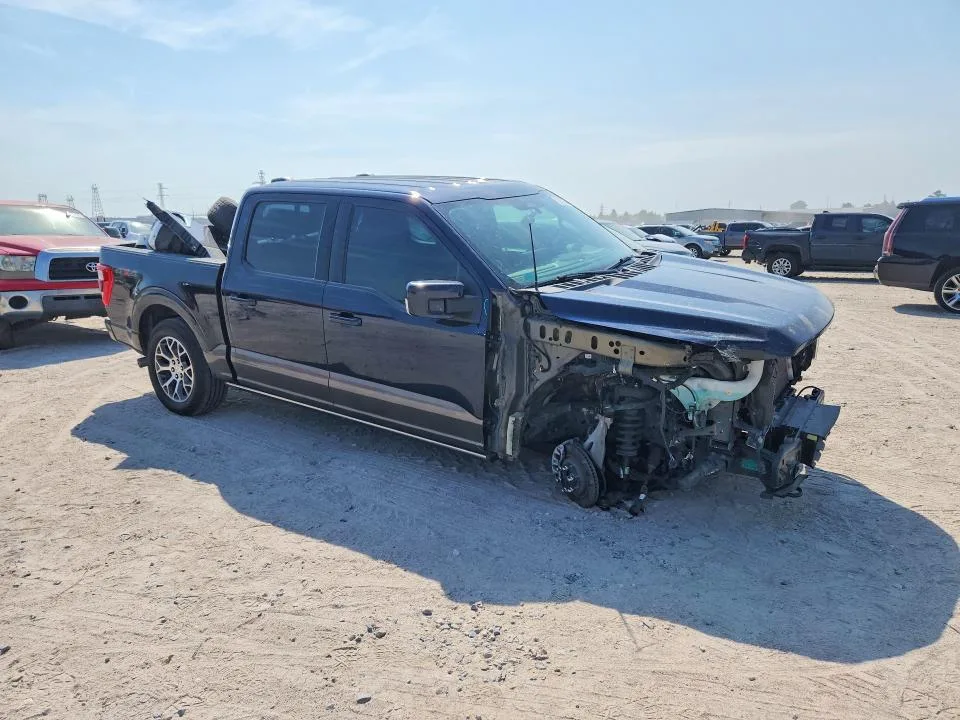 1FTFW1E88NFB90373 — 2022 FORD F150 photo 4