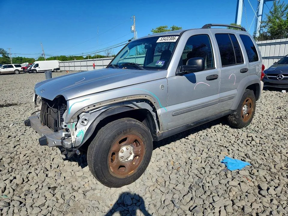 1J4GL48KX6W115322 — 2006 JEEP LIBERTY