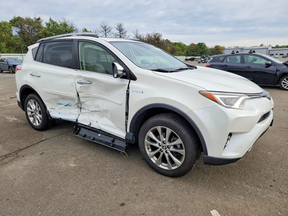JTMDJREV8HD132631 — 2017 TOYOTA RAV4 HV photo 4