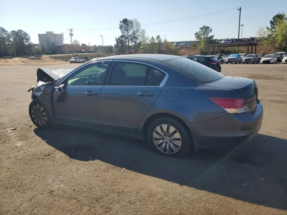 1HGCP26308A160330 — 2008 HONDA ACCORD photo 2