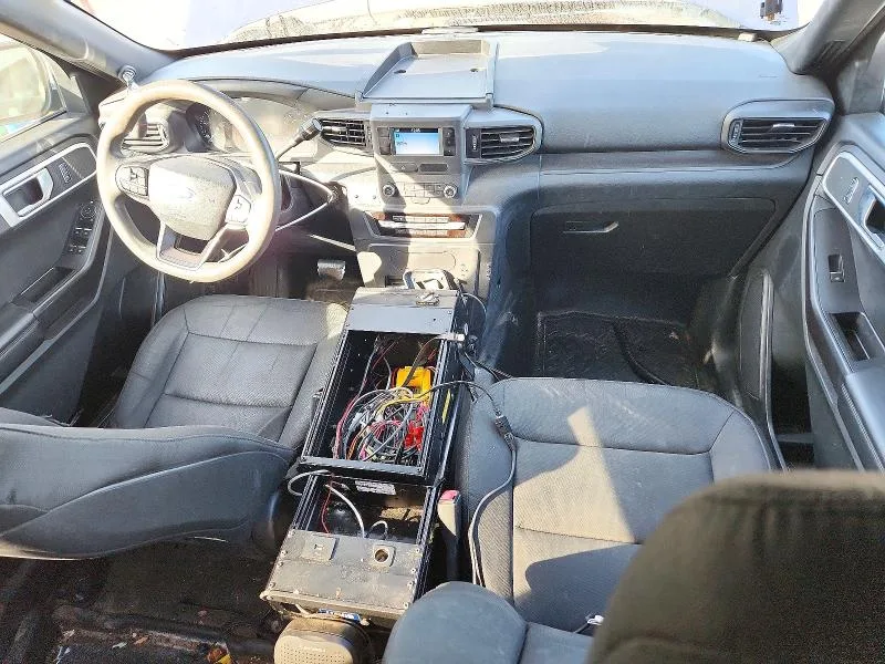 1FM5K8AW6LGA19368 — 2020 FORD EXPLORER photo 8