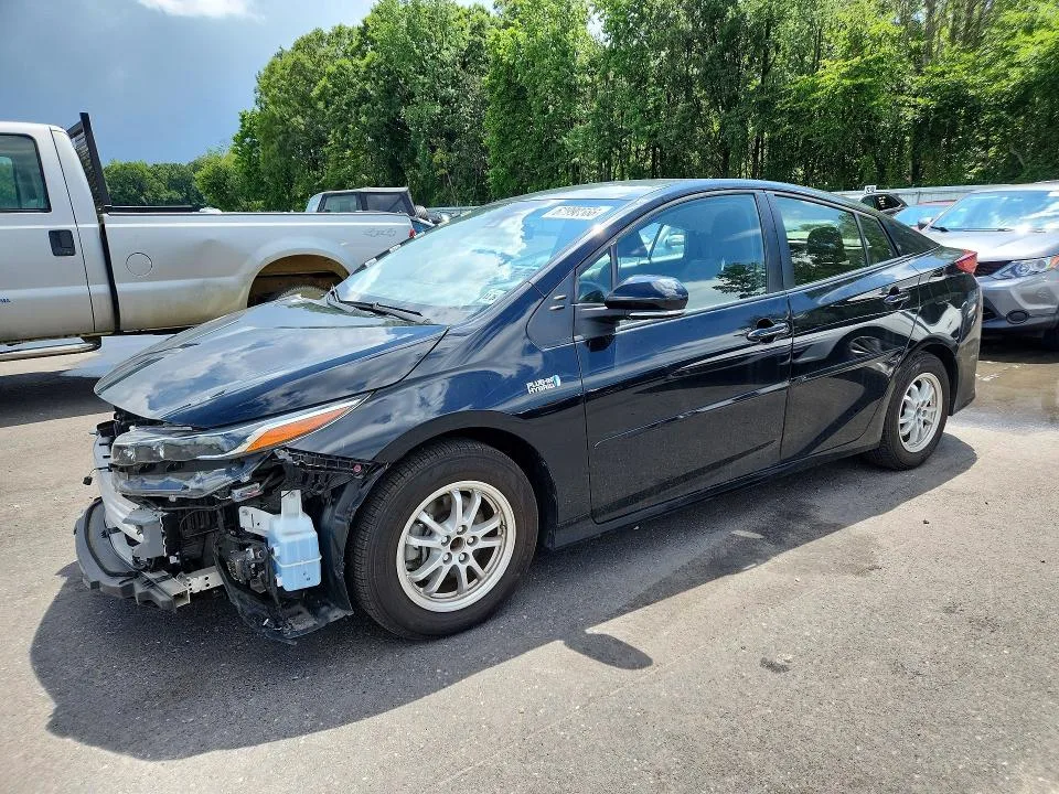 JTDKAMFPXM3182697 — 2021 TOYOTA PRIUS PRIME