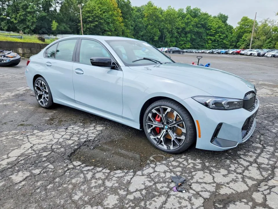 3MW89CW04T8G57019 — 2026 BMW 330XI photo 4