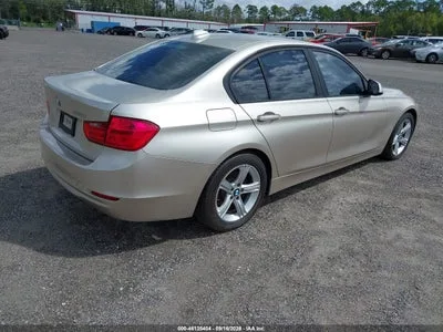 WBA3B1C50EK131801 — 2014 BMW 320I photo 4