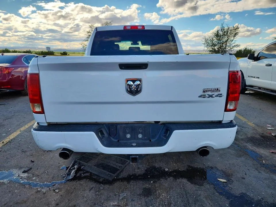 3C6RR7KT5JG197538 — 2018 RAM 1500 photo 6