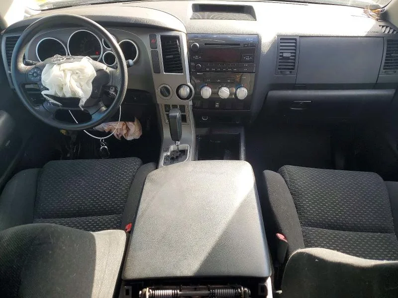 5TFUY5F14BX163669 — 2011 TOYOTA TUNDRA photo 8