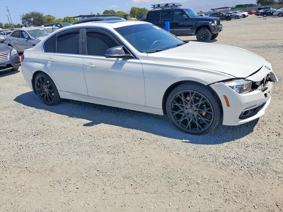 WBA8D9G34HNU65078 — 2017 BMW 330 photo 4