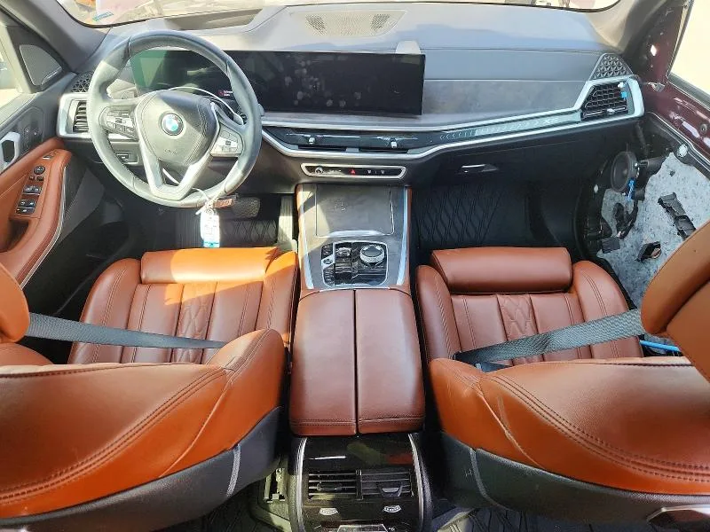 5UX23EU08S9Y84144 — 2025 BMW X5 photo 8