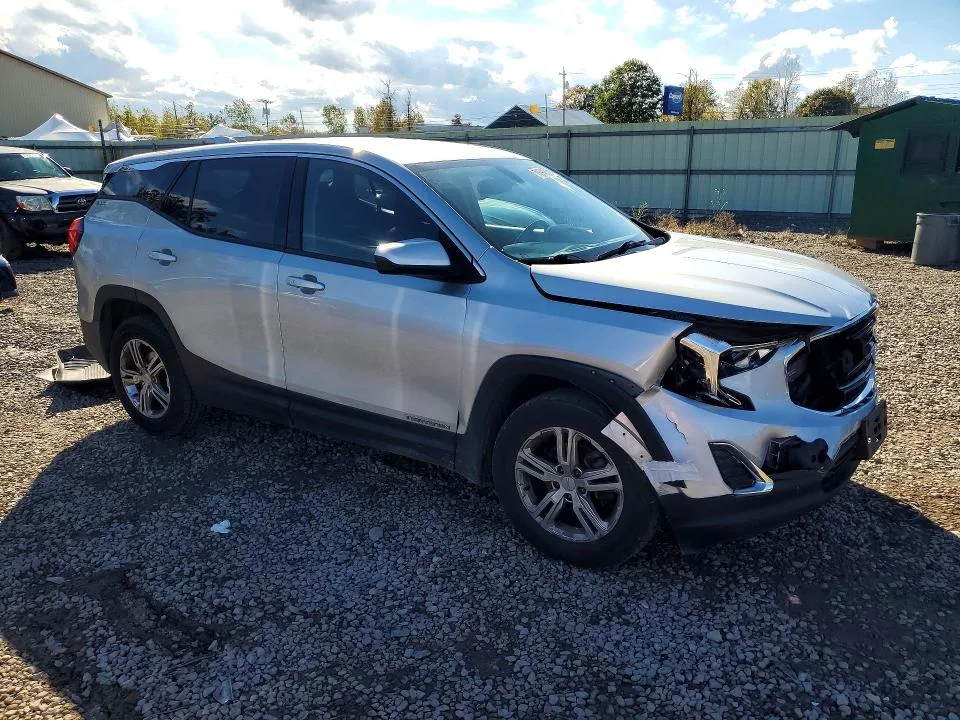 3GKALTEV1JL332202 — 2018 GMC TERRAIN photo 4