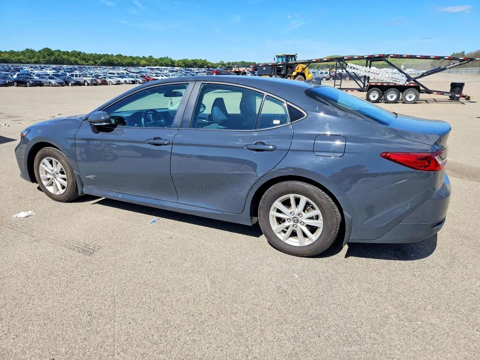 4T1DAACK3SU065871 — 2025 TOYOTA CAMRY photo 2