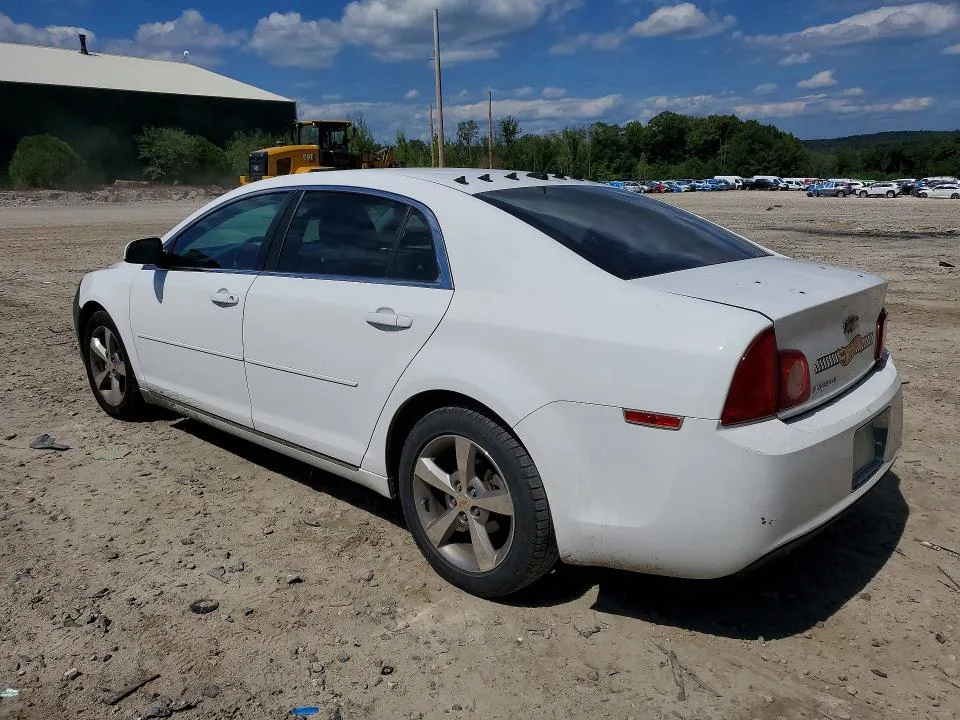 1G1ZC5E10BF312292 — 2011 CHEVROLET MALIBU photo 2