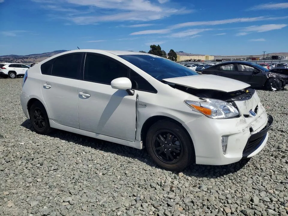JTDKN3DU0C1601934 — 2012 TOYOTA PRIUS photo 4