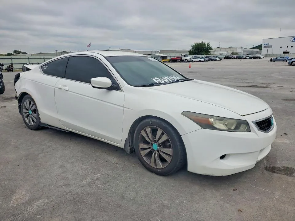 1HGCS12359A001058 — 2009 HONDA ACCORD photo 4