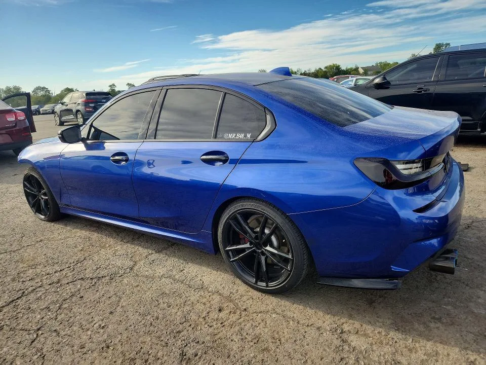 WBA5R7C50KAJ80828 — 2019 BMW 330XI photo 2