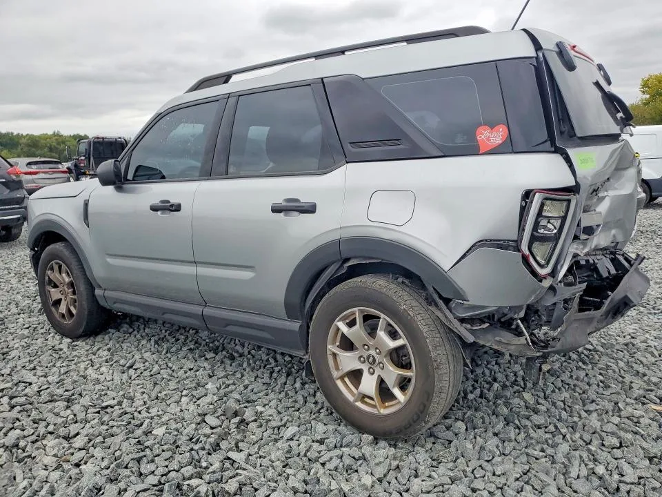 3FMCR9A66NRD94892 — 2022 FORD BRONCO SPORT photo 2