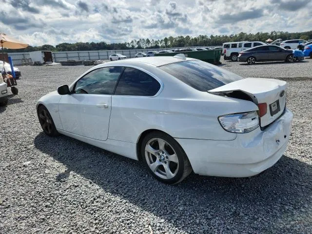WBAWB3C5XAP139894 — 2010 BMW 328 photo 2