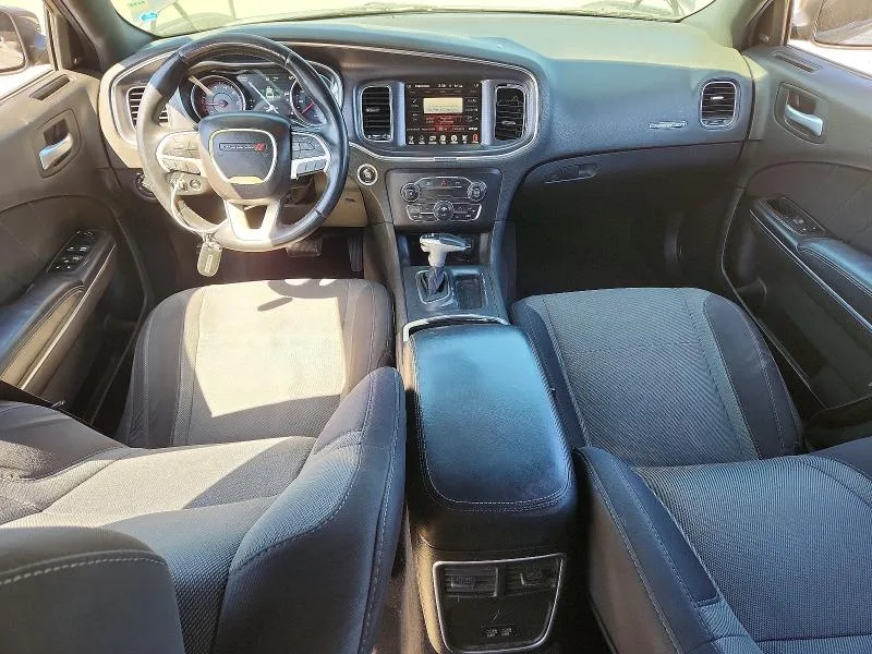 2C3CDXHG1GH187416 — 2016 DODGE CHARGER photo 8