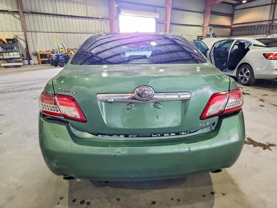 4T1BK3EK7AU608666 — 2010 TOYOTA CAMRY photo 6