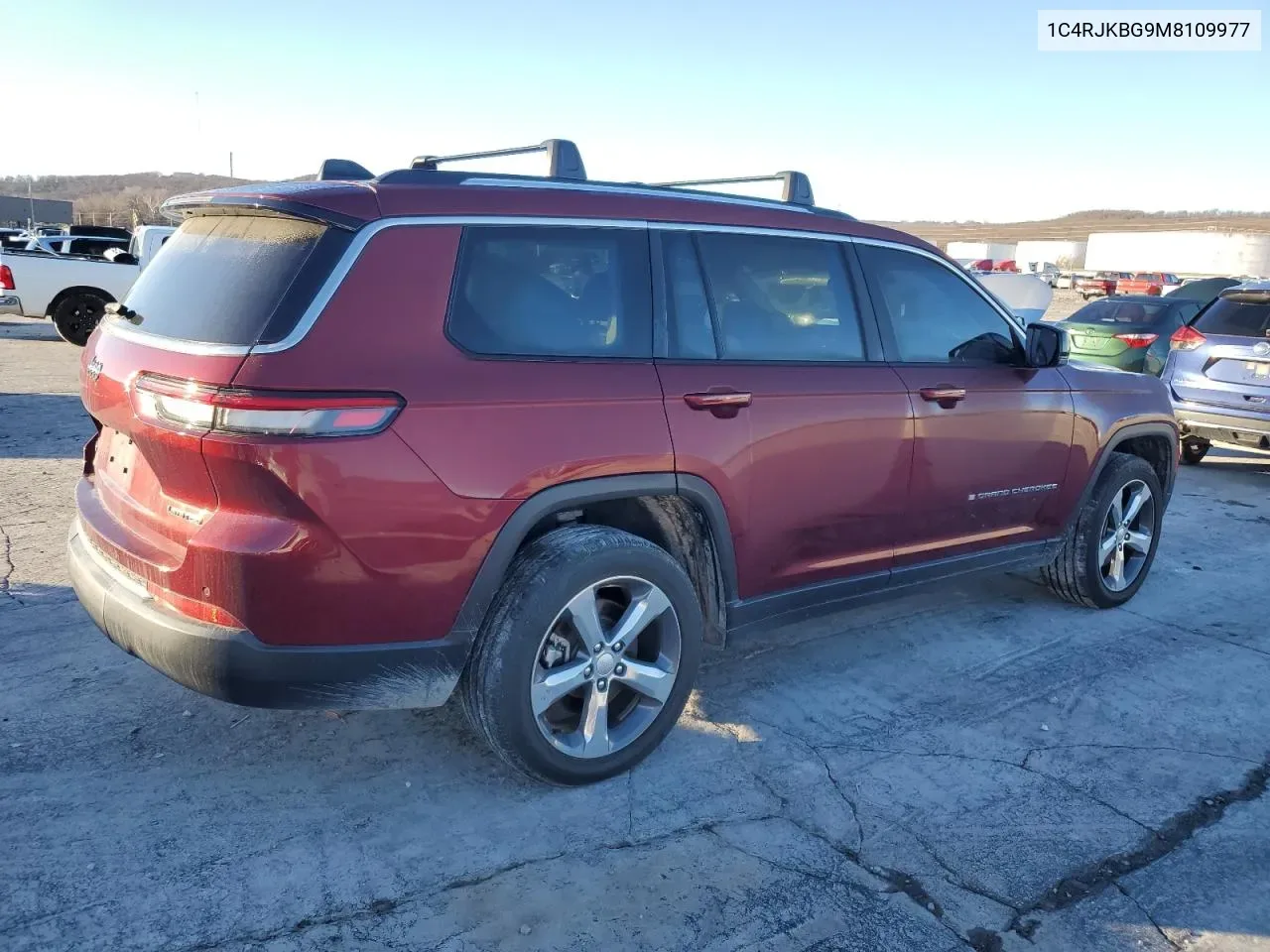 1C4RJKBG9M8109977 — 2021 Jeep Grand Cherokee photo 4