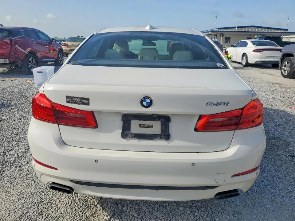 WBAJE5C53JG918003 — 2018 BMW 540 photo 6