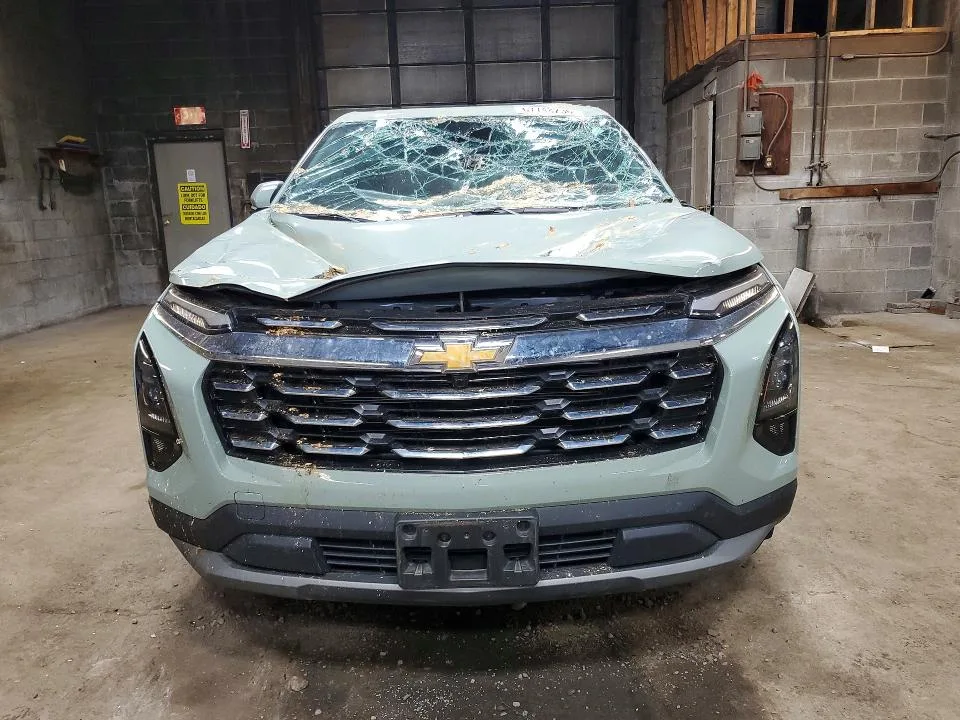 3GNAXPEG1SL181573 — 2025 CHEVROLET EQUINOX photo 5