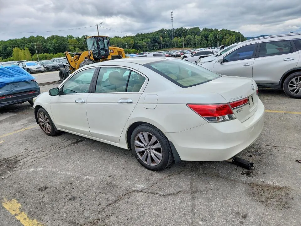 5KBCP3F87BB001403 — 2011 HONDA ACCORD photo 2