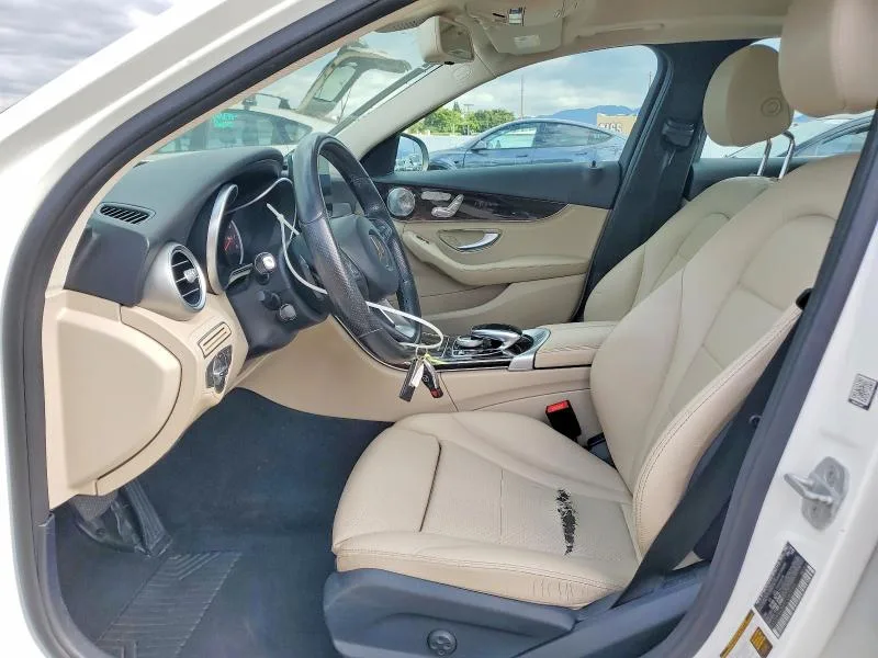 55SWF4KB6FU082050 — 2015 MERCEDES-BENZ C photo 7
