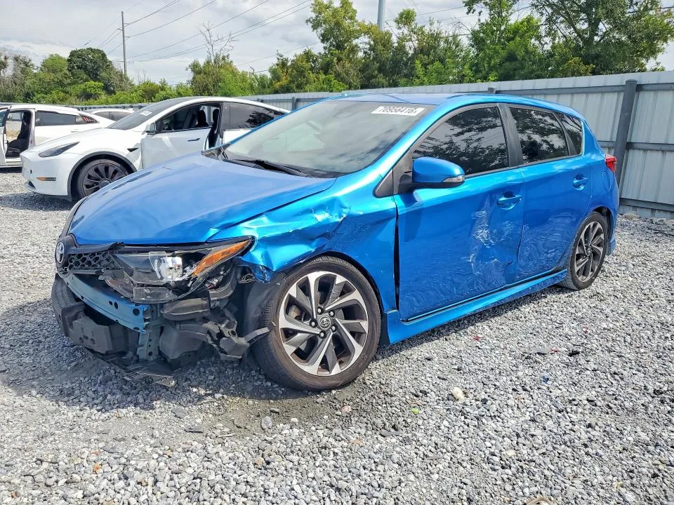 JTNKARJE4JJ569591 — 2018 TOYOTA COROLLA IM