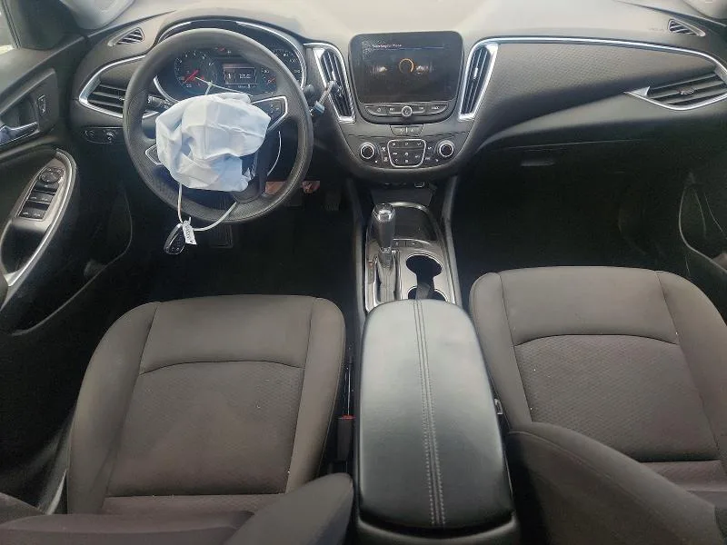 1G1ZD5ST8LF059372 — 2020 CHEVROLET MALIBU photo 8